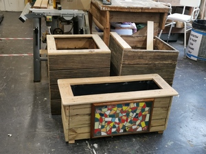 Community volunteering: Restore planters
