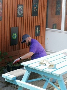 Community volunteering: Andrew and the bench
